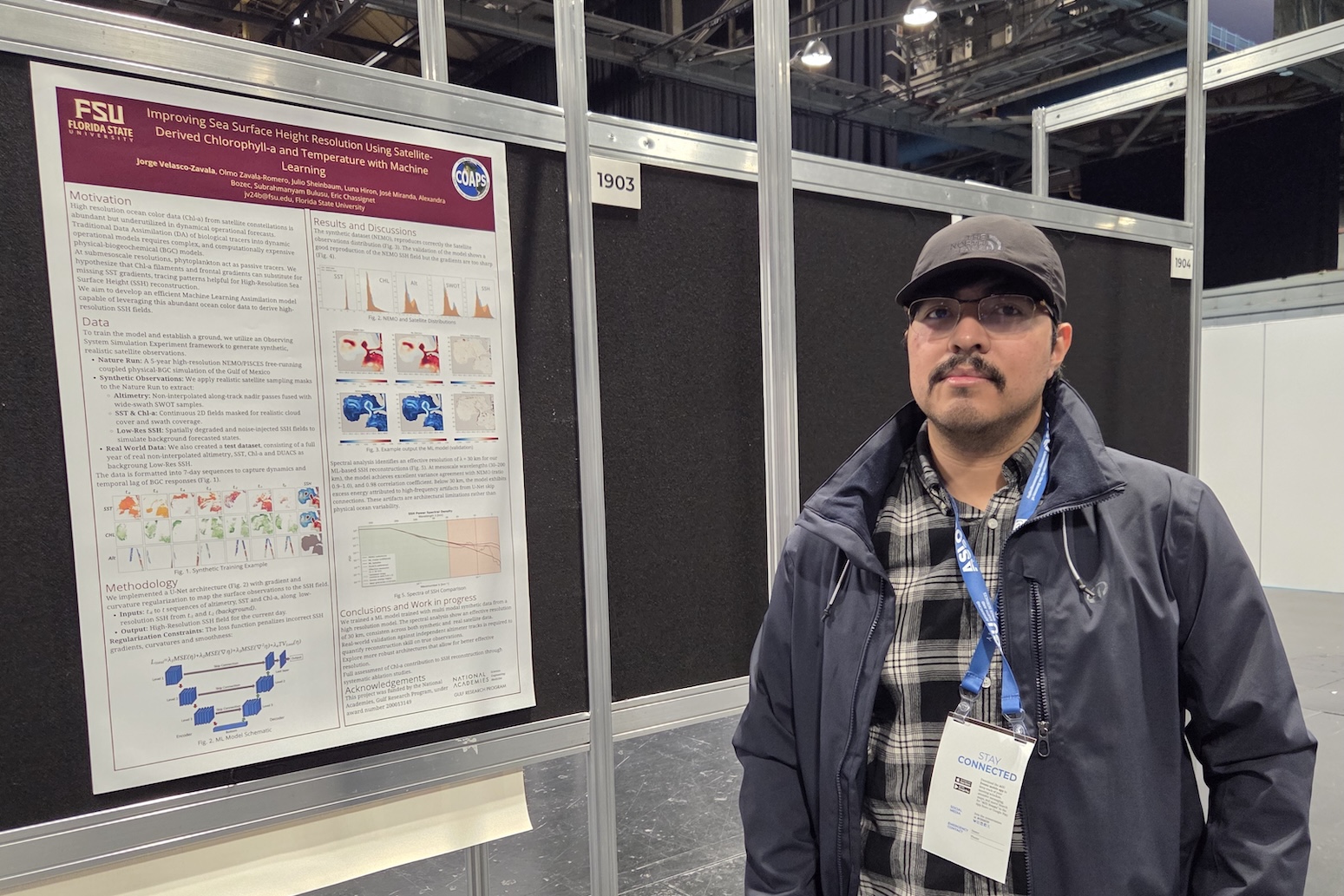 Ocean Sciences 2026 - Jorge Velasco next to his poster